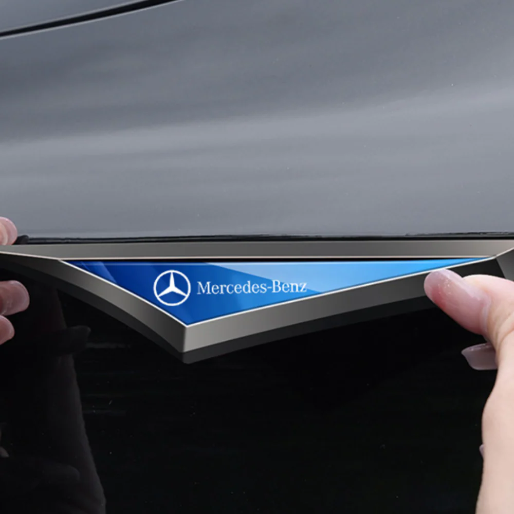 Pack 2 - Emblem Seitenverkleidung personalisiert - Image 2