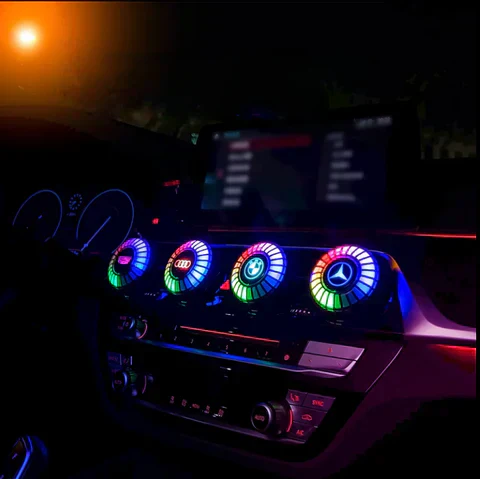 Musikrhythmus-LED-Auto-Licht mit Logo (mit Aromadiffusor) - Image 4